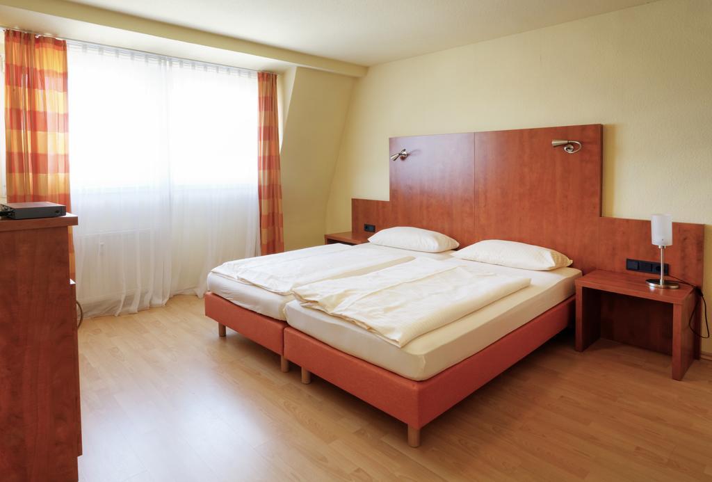 Hotel Alte Fabrik Mettmann Phòng bức ảnh