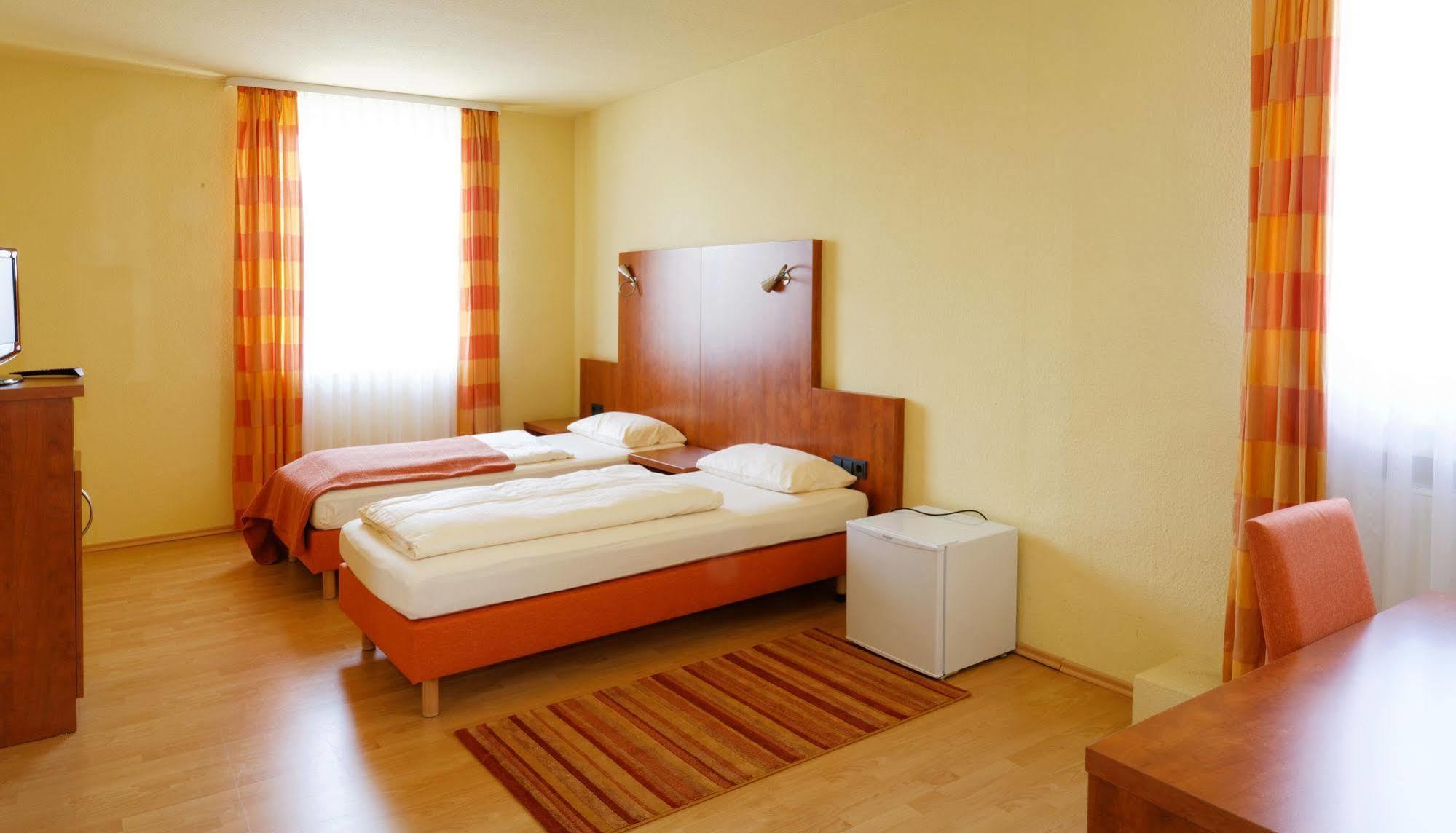 Hotel Alte Fabrik Mettmann Ngoại thất bức ảnh